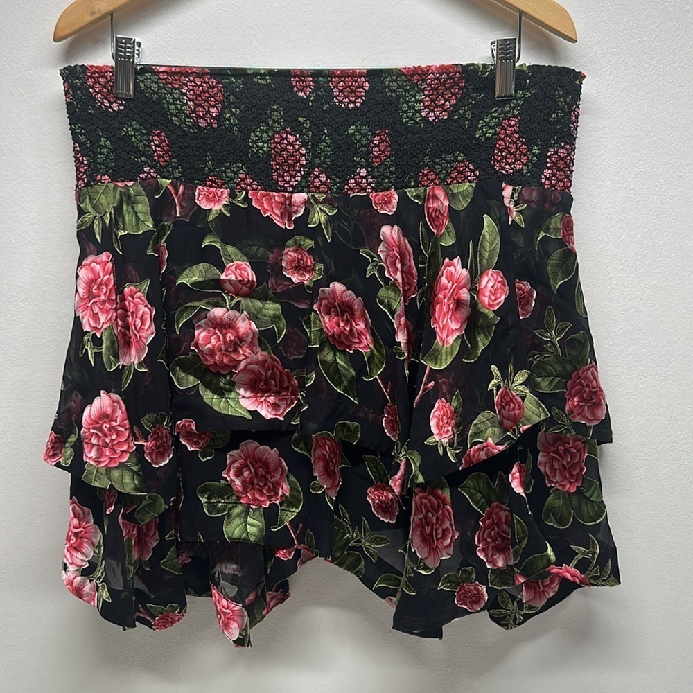 Alice + Olivia Zarya Mini Skirt Asymmetrical Smocked Floral Flowers Black Pink 8 - Picture 5 of 7